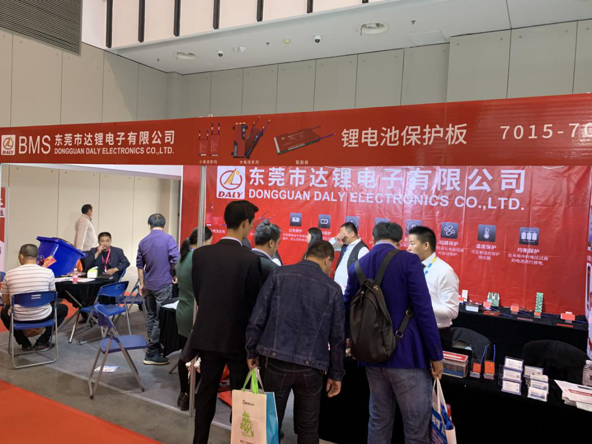 达锂电子有限公司亮相南京展，成为锂电新能源热点